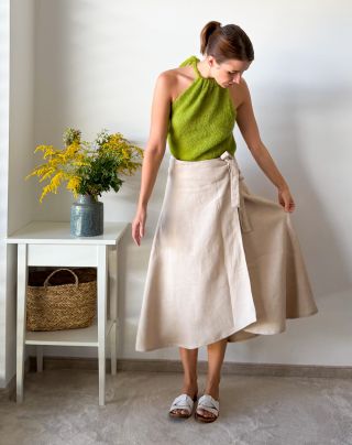 Lněná sukně Tira právě přistála na webu v barvě sand 🌿