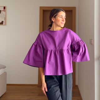 Top OIVA Amethyst - hluboká, sytě fialová barva dodává topu unikátnost spolu s jemným řasením. Top z kvalitního popelínu,...